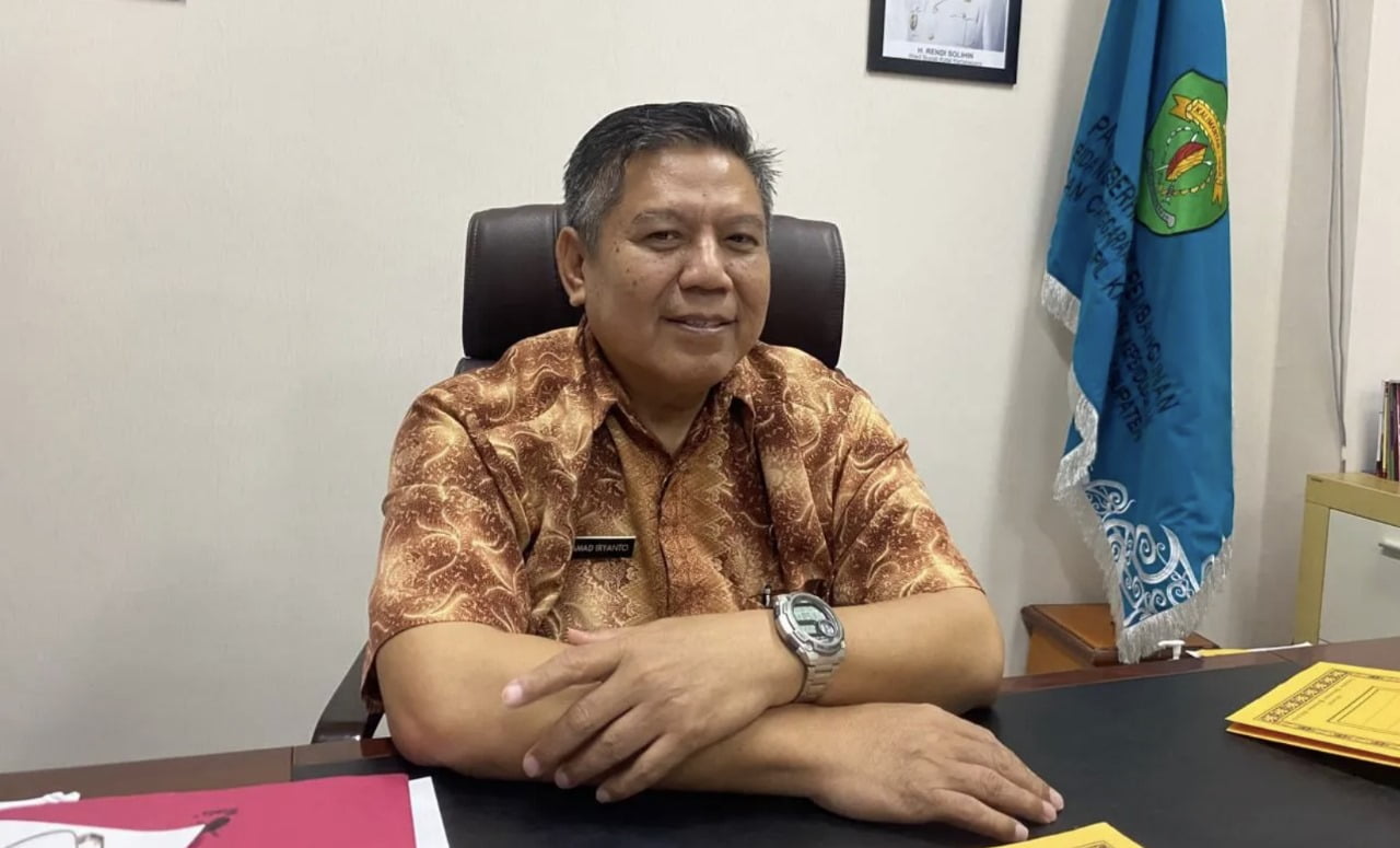 Foto: Kepala Disdukcapil Kukar, M Iryanto. (Istimewa)