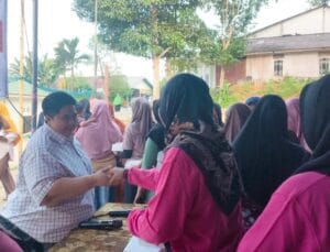 Foto: Ananda Emira Moeis melakukan serap aspirasi/reses di RT 36, kelurahan Lempake, kecamatan Samarinda Utara.
